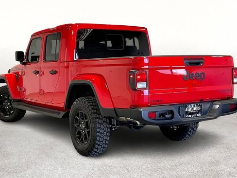 New 2025 Jeep Gladiator Sport image 5