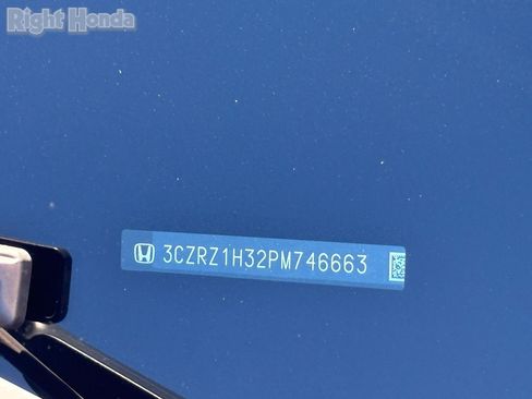 Used 2023 Honda HR-V LX image 11