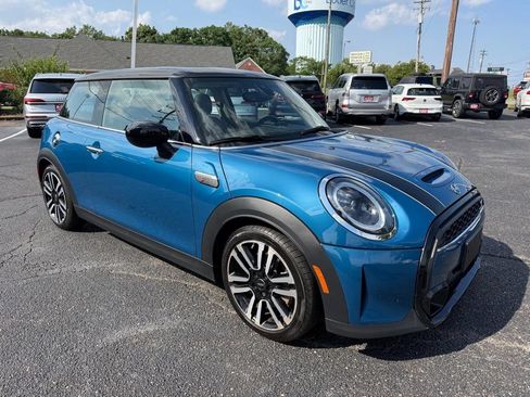 Used 2024 MINI Cooper S FWD image 4