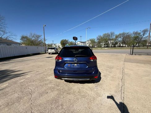 Used 2018 Nissan Rogue SL image 7