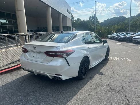 Used 2021 Toyota Camry XSE FWD image 6