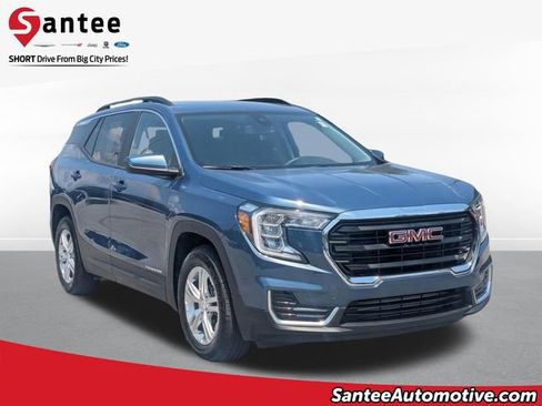 Used 2024 GMC Terrain SLE w/ Driver Convenience Package FWD image 1