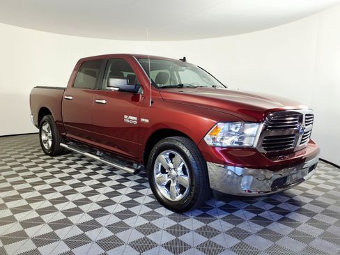 Used 2018 RAM 1500 Big Horn RWD image 3