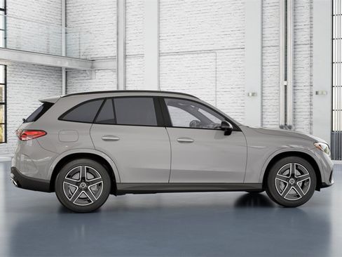 New 2025 Mercedes-Benz GLC 300 4MATIC image 12