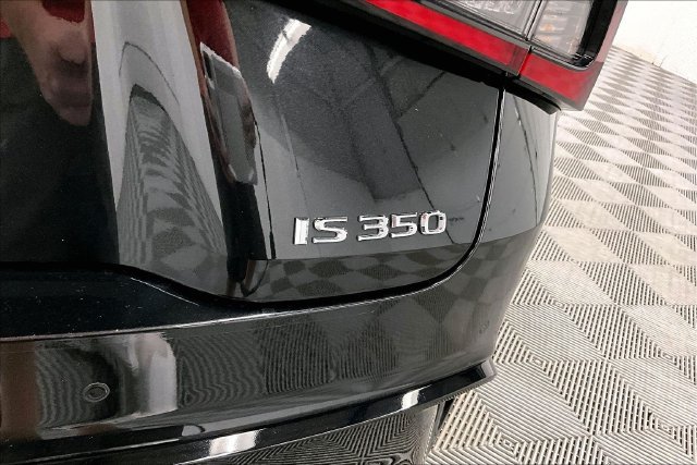 Used 2024 Lexus IS 350 F Sport w/ Navigation Package RWD image 8