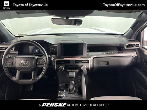 Used 2026 Toyota Tacoma SR5 AWD/4WD image 19
