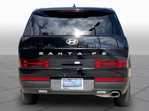 Certified 2025 Hyundai Santa Fe SE FWD image 5
