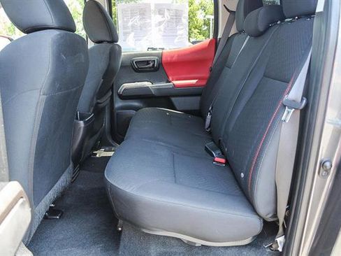 Used 2022 Toyota Tacoma SR5 image 18