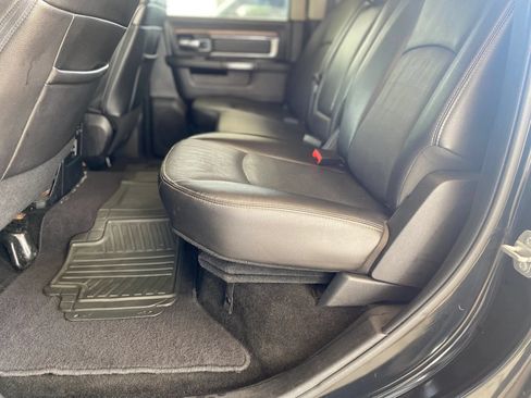 Used 2015 RAM 1500 Laramie w/ Convenience Group AWD/4WD image 14