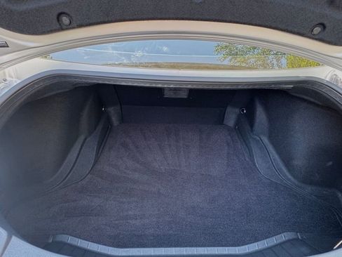 Used 2017 Nissan GT-R Premium w/ Premium Interior Package image 28