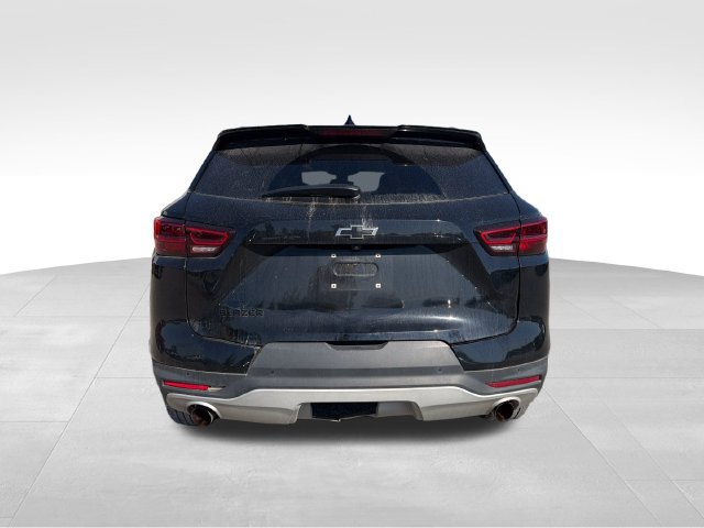 Used 2023 Chevrolet Blazer LT w/ Midnight/Sport Edition FWD image 6