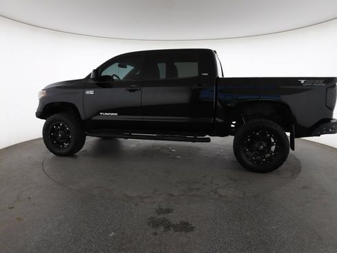 Used 2015 Toyota Tundra SR5 w/ SR5 Upgrade Package AWD/4WD image 6