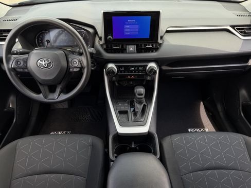 Used 2024 Toyota RAV4 XLE w/ Convenience Package FWD image 11