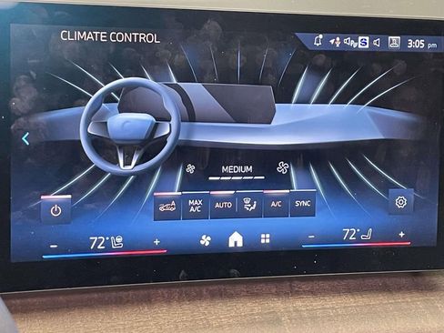 Used 2025 BMW X1 xDrive28i w/ Technology Package image 30