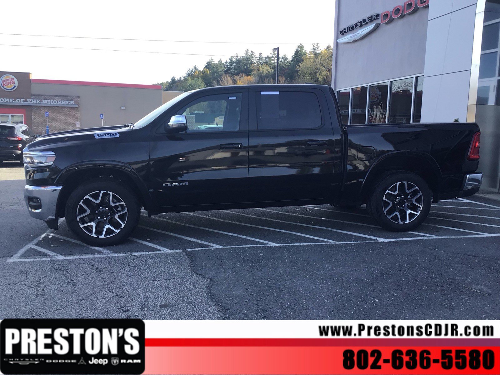 Used 2026 RAM 1500 Laramie AWD/4WD image 2