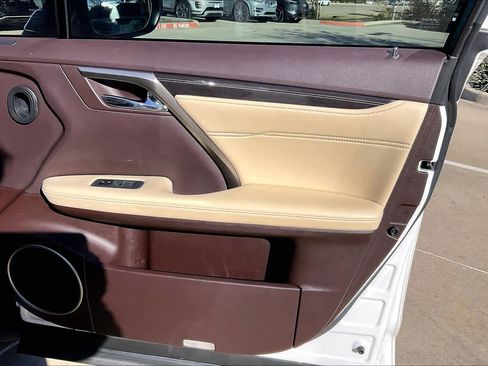 Used 2019 Lexus RX 350L Luxury image 20