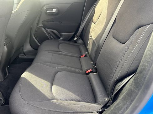 Used 2020 Jeep Renegade Sport image 8