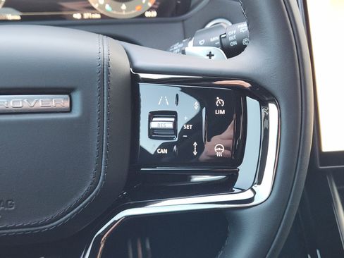 New 2026 Land Rover Range Rover Velar Dynamic SE image 29