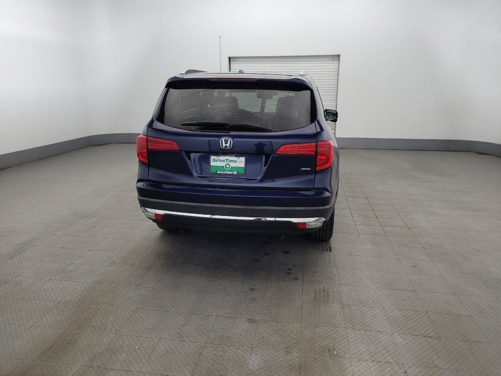 Used 2017 Honda Pilot Touring image 7
