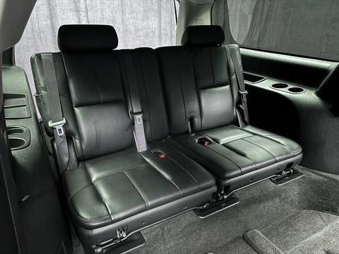 Used 2007 Chevrolet Suburban LT w/ LT Preferred Equipment Group image 31