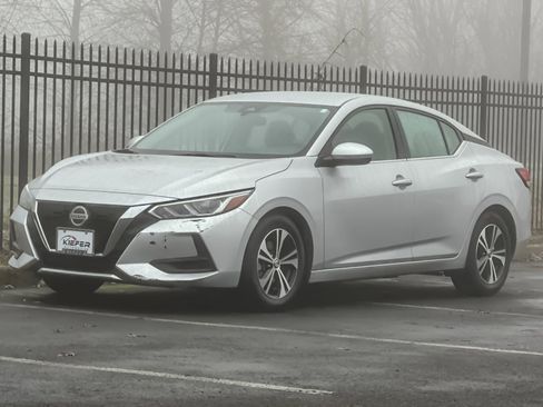 Used 2021 Nissan Sentra SV image 8