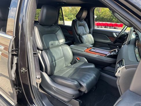 Used 2024 Lincoln Navigator L 4WD image 37