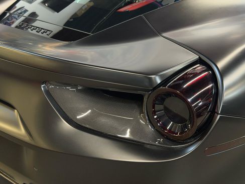 Used 2017 Ferrari 488 GTB RWD image 17