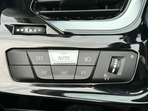 Used 2019 BMW Z4 sDrive30i w/ M Sport Package image 34