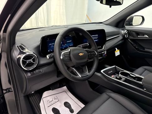 New 2026 Chevrolet Equinox LT w/ Convenience Package II image 21