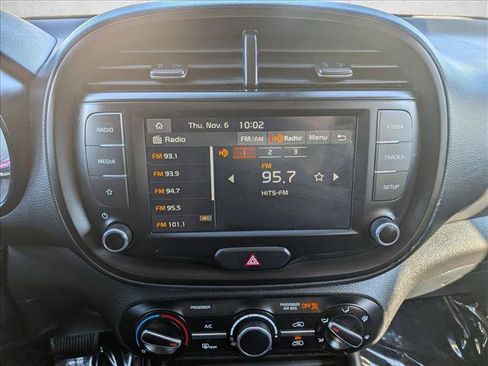 Used 2024 Kia Soul LX w/ Option Group 015 image 13