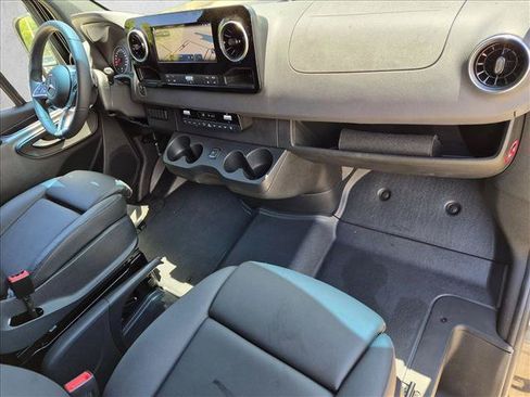 Used 2026 Mercedes-Benz Sprinter 2500 image 16
