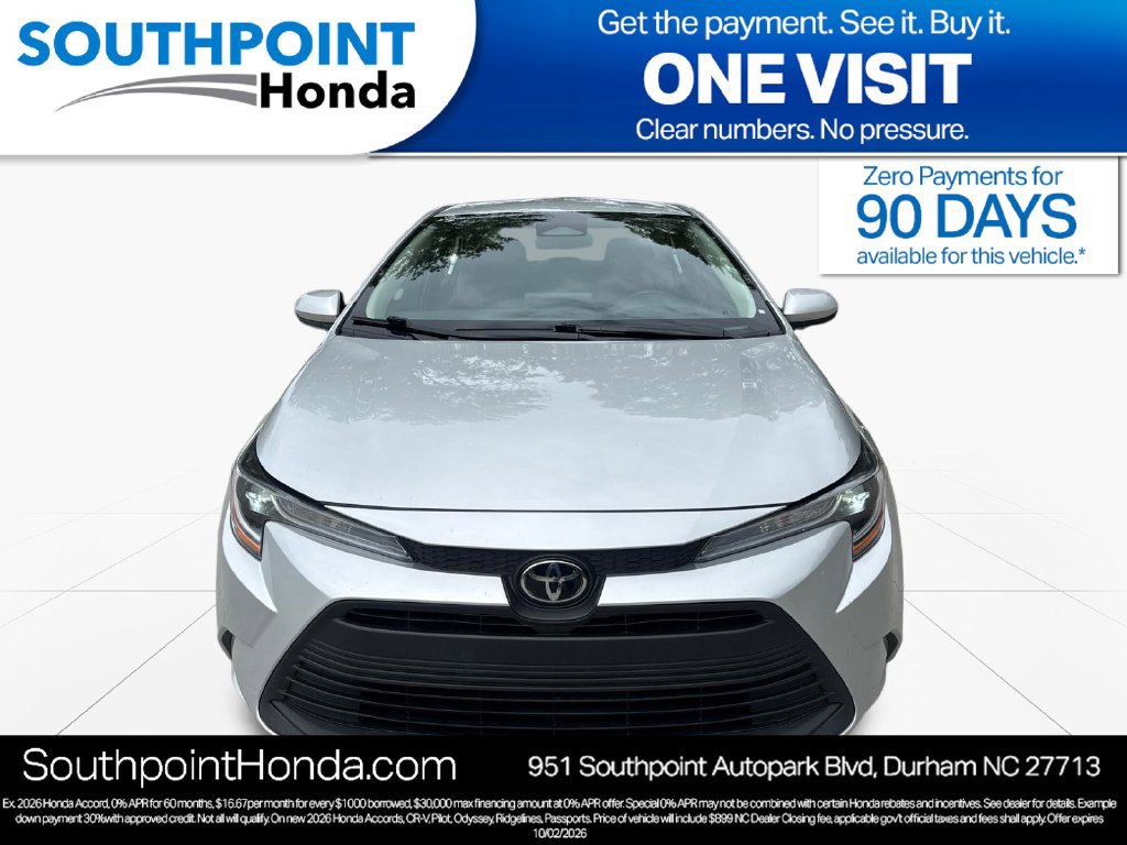 Used 2025 Toyota Corolla LE FWD image 2