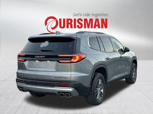 Used 2025 GMC Acadia Elevation image 2
