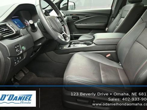 Used 2024 Honda Passport Black Edition image 25