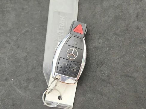 Used 2015 Mercedes-Benz C 300 4MATIC Sedan image 21