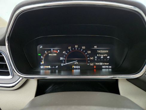 Used 2018 Lincoln Continental Reserve AWD/4WD image 17