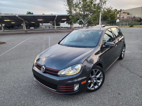 Used 2013 Volkswagen GTI Driver's Edition image 6