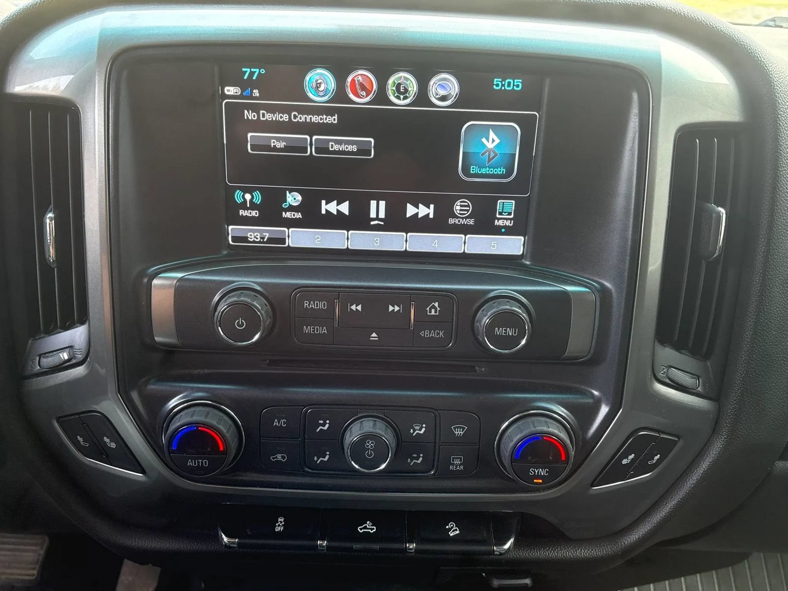 Used 2019 Chevrolet Silverado 1500 LT w/ All Star Edition AWD/4WD image 13
