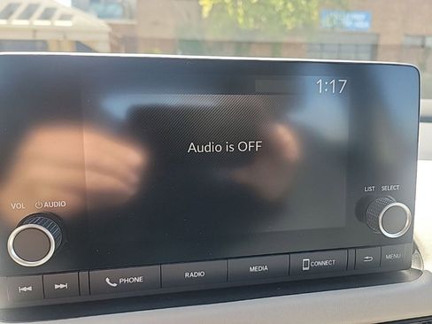 Used 2023 Honda HR-V LX image 28