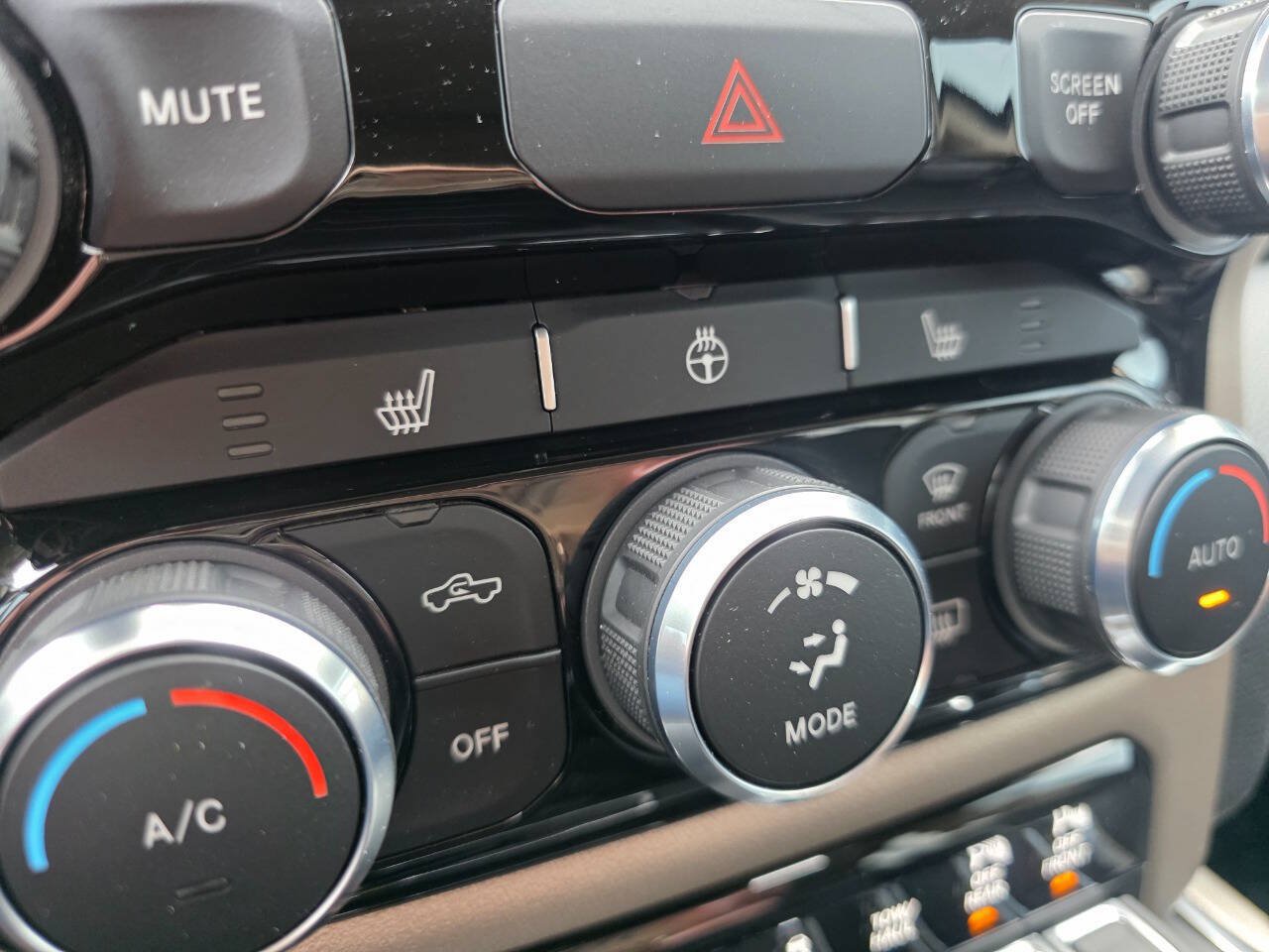 Used 2021 RAM 2500 Laramie AWD/4WD image 27