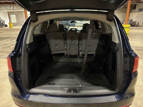 Used 2023 Honda Odyssey EX-L image 11