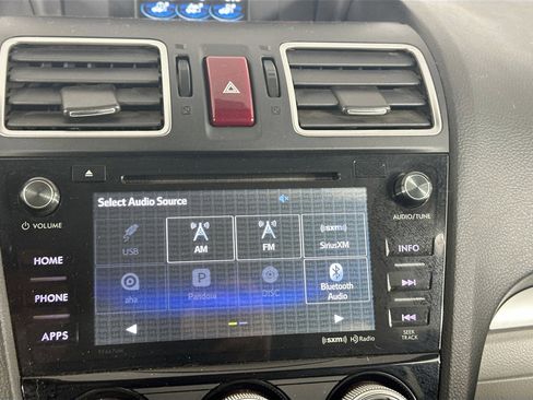 Used 2016 Subaru Forester 2.5i Premium AWD/4WD image 19
