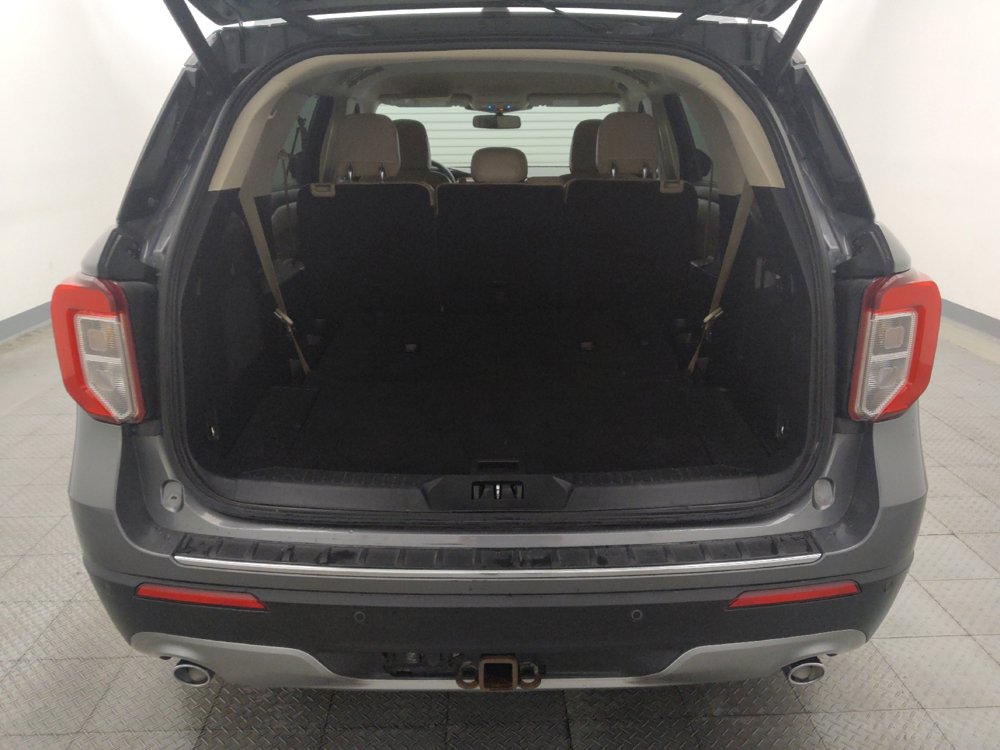 Used 2021 Ford Explorer Limited w/ Equipment Group 301A RWD image 29
