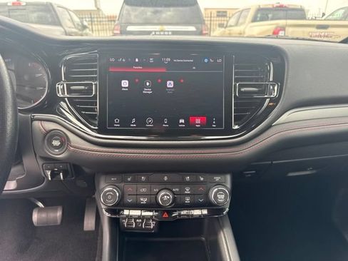 Used 2024 Dodge Durango GT AWD/4WD image 13