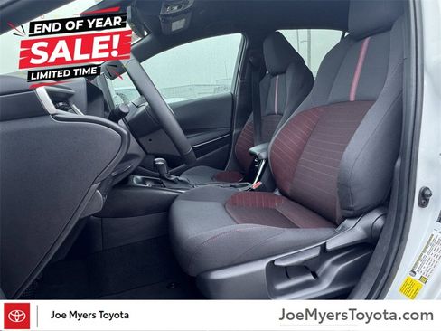 Used 2025 Toyota Corolla SE image 22