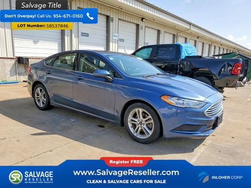 Used 2018 Ford Fusion SE w/ Fusion SE Technology Package FWD image 5