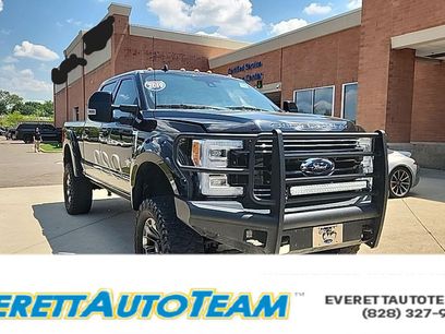 Used 2019 Ford F250 Lariat w/ Lariat Ultimate Package
