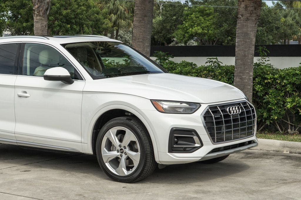 Used 2021 Audi Q5 2.0T Premium Plus w/ Premium Plus Package AWD/4WD image 11