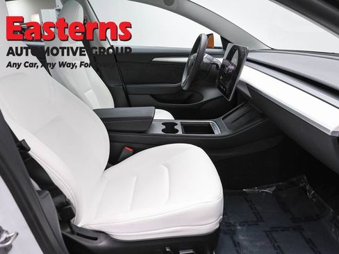 Used 2023 Tesla Model 3 Standard Range RWD image 17