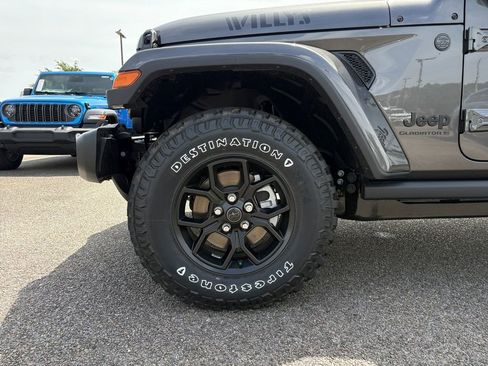 New 2026 Jeep Gladiator Willys image 21